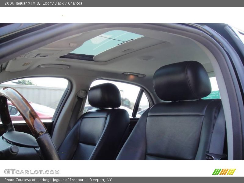 Ebony Black / Charcoal 2006 Jaguar XJ XJ8