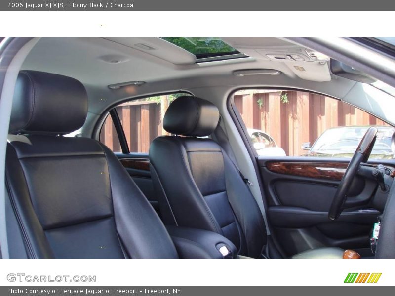 Ebony Black / Charcoal 2006 Jaguar XJ XJ8