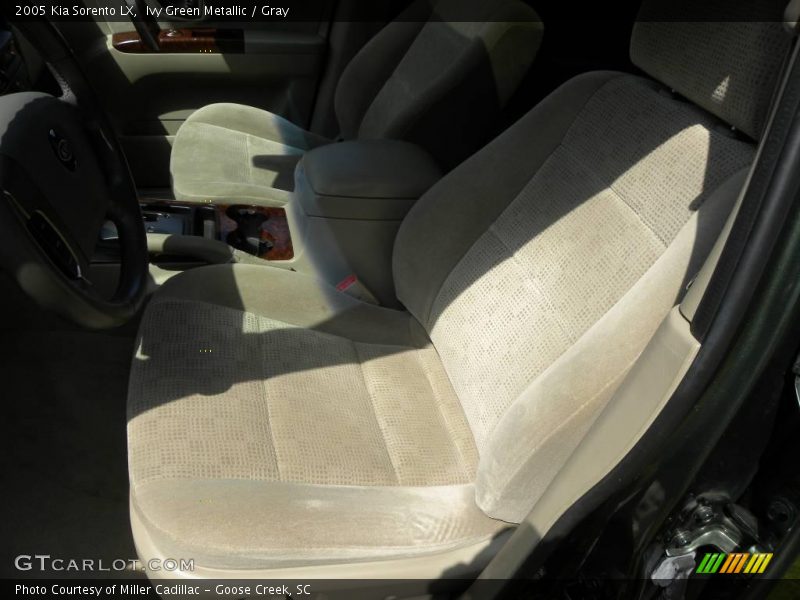 Ivy Green Metallic / Gray 2005 Kia Sorento LX