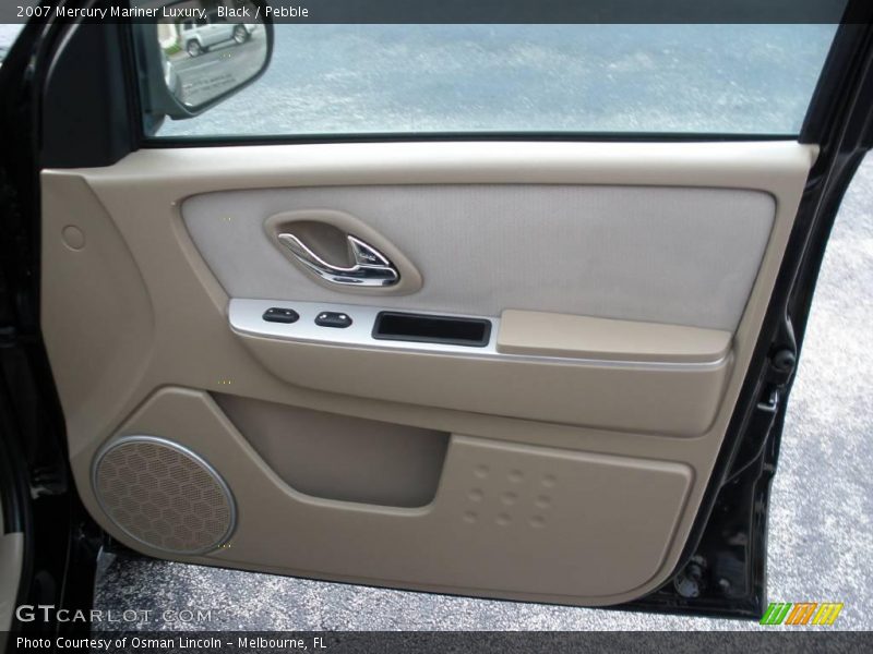 Black / Pebble 2007 Mercury Mariner Luxury