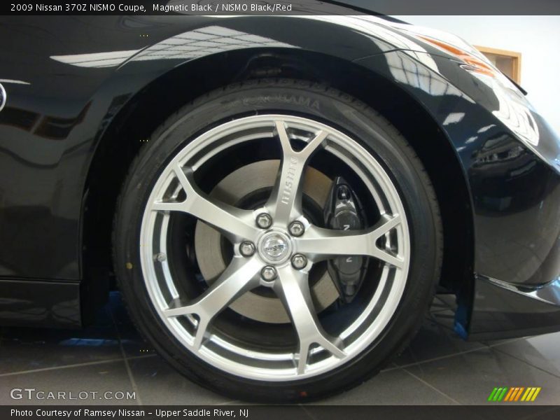 Magnetic Black / NISMO Black/Red 2009 Nissan 370Z NISMO Coupe