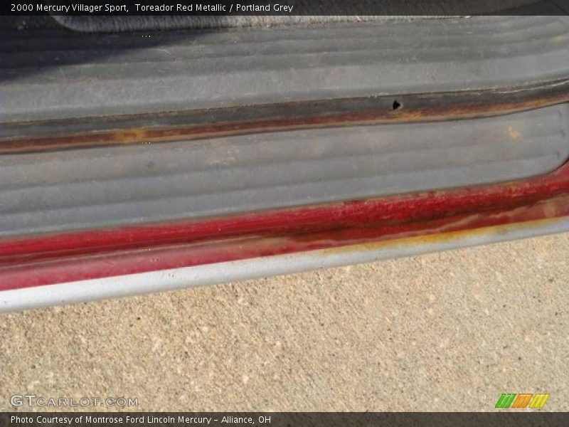 Toreador Red Metallic / Portland Grey 2000 Mercury Villager Sport