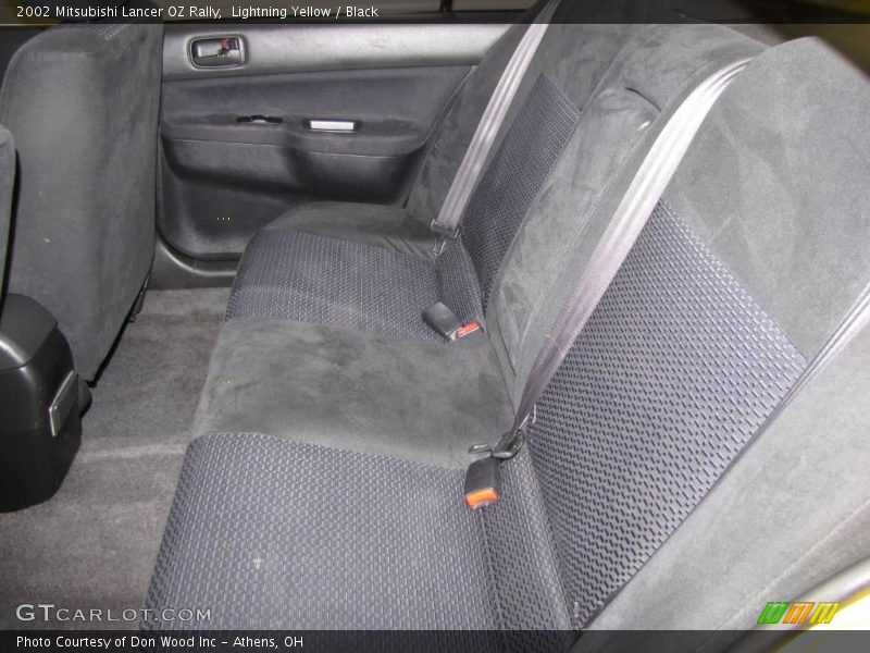 Lightning Yellow / Black 2002 Mitsubishi Lancer OZ Rally
