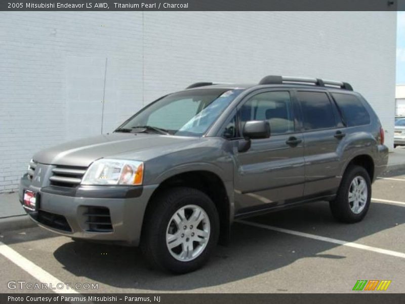 Titanium Pearl / Charcoal 2005 Mitsubishi Endeavor LS AWD