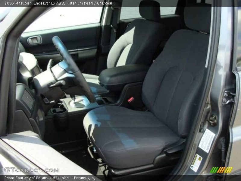 Titanium Pearl / Charcoal 2005 Mitsubishi Endeavor LS AWD