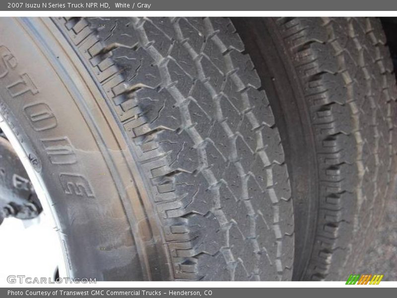 White / Gray 2007 Isuzu N Series Truck NPR HD