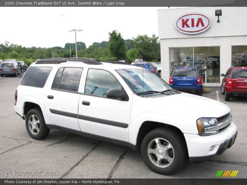Summit White / Light Gray 2005 Chevrolet TrailBlazer EXT LS 4x4