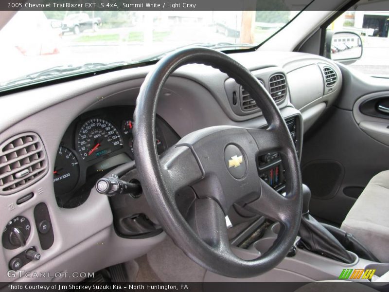 Summit White / Light Gray 2005 Chevrolet TrailBlazer EXT LS 4x4