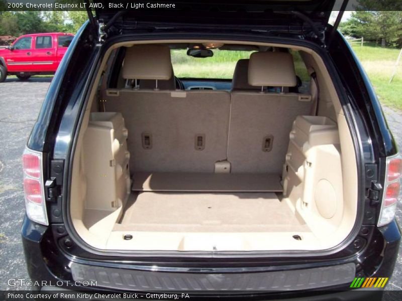 Black / Light Cashmere 2005 Chevrolet Equinox LT AWD