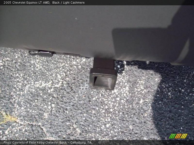 Black / Light Cashmere 2005 Chevrolet Equinox LT AWD