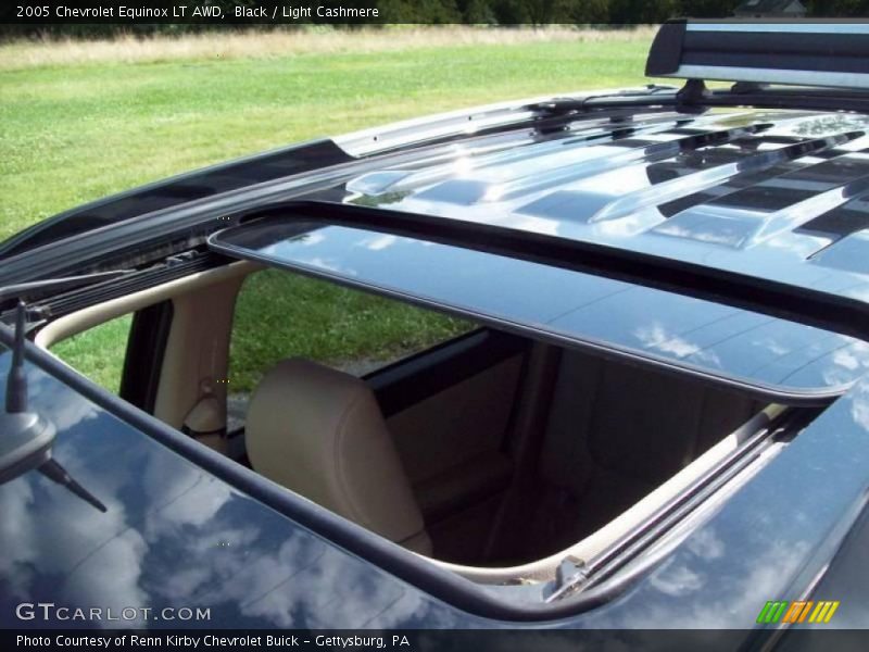 Black / Light Cashmere 2005 Chevrolet Equinox LT AWD