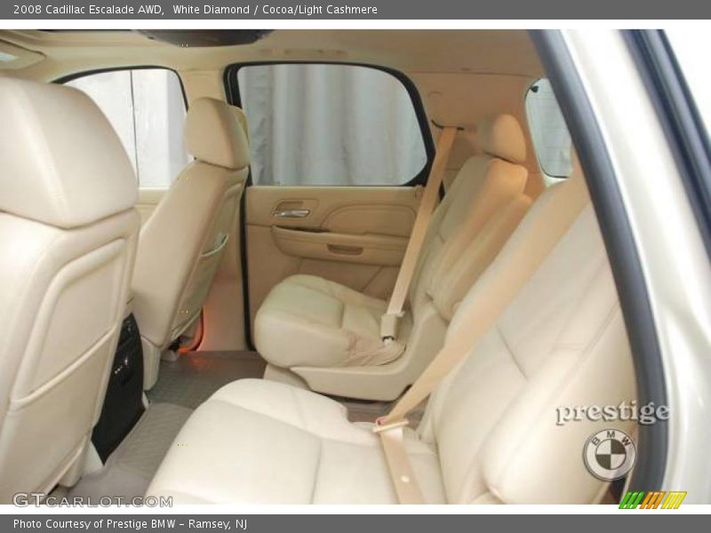 White Diamond / Cocoa/Light Cashmere 2008 Cadillac Escalade AWD