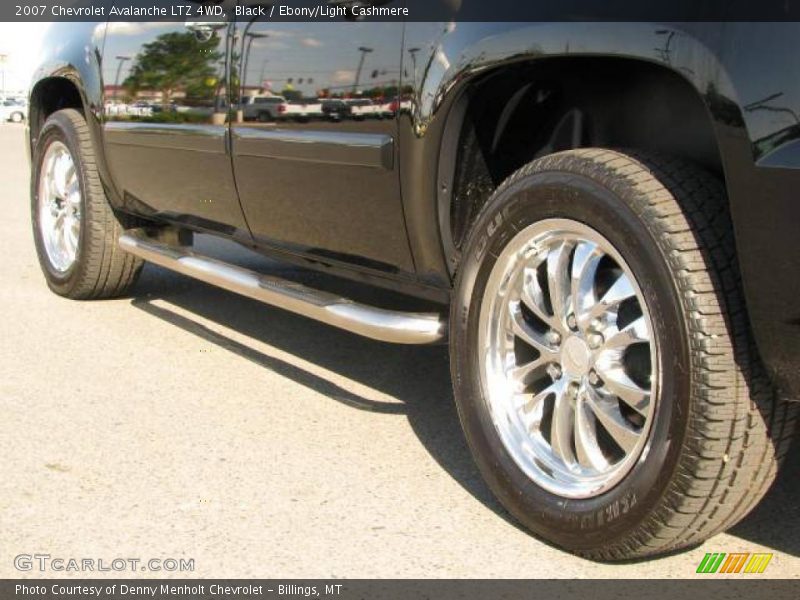 Black / Ebony/Light Cashmere 2007 Chevrolet Avalanche LTZ 4WD