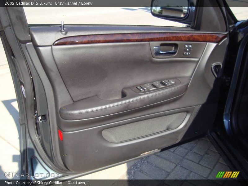 Gray Flannel / Ebony 2009 Cadillac DTS Luxury