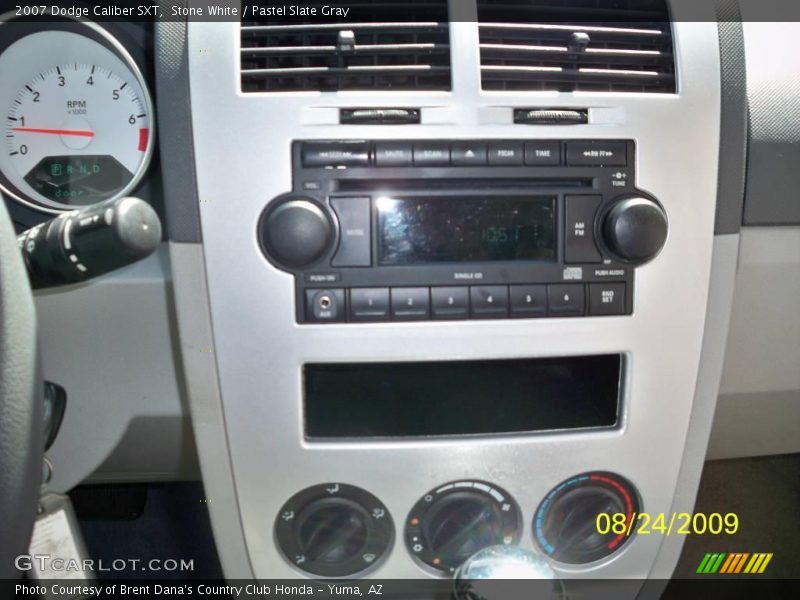 Stone White / Pastel Slate Gray 2007 Dodge Caliber SXT