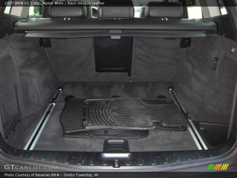 Alpine White / Black Nevada Leather 2007 BMW X3 3.0si