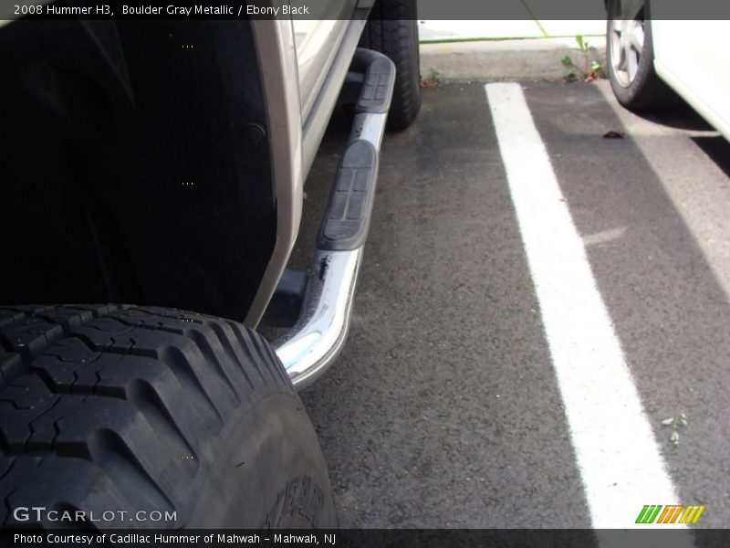 Boulder Gray Metallic / Ebony Black 2008 Hummer H3