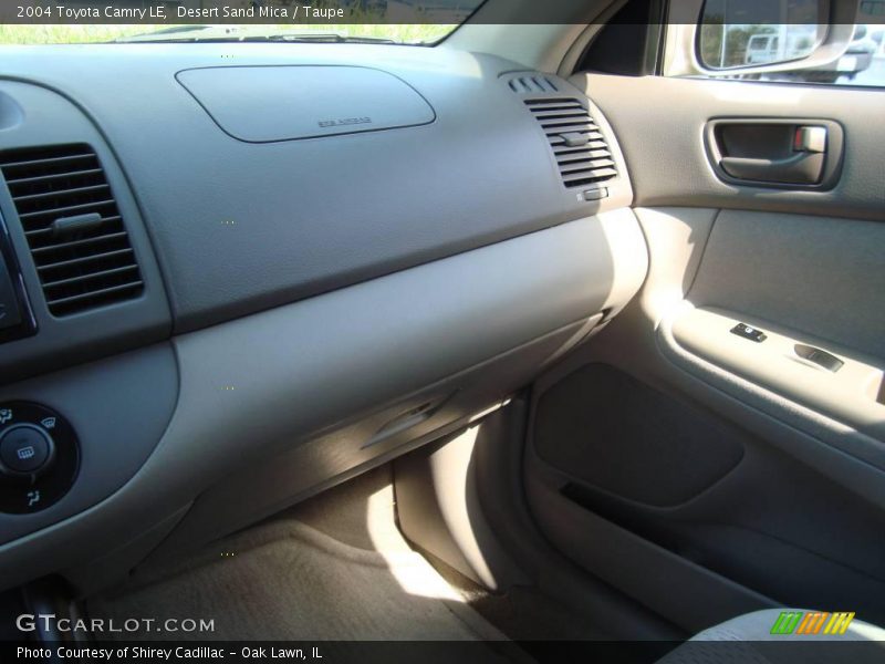 Desert Sand Mica / Taupe 2004 Toyota Camry LE