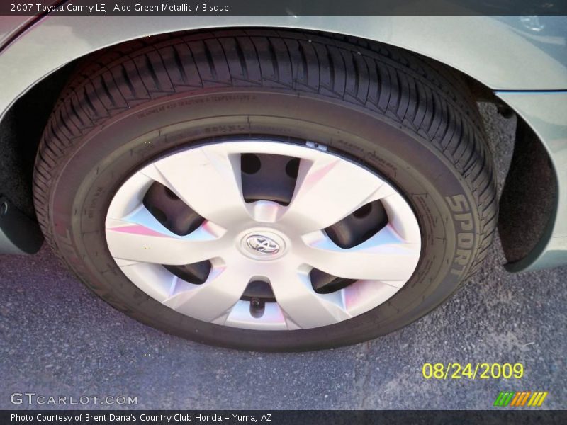 Aloe Green Metallic / Bisque 2007 Toyota Camry LE