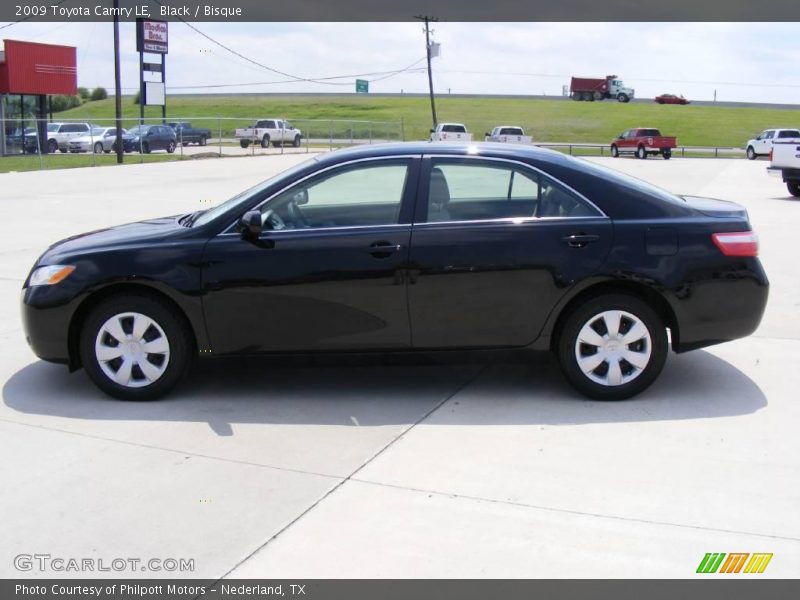 Black / Bisque 2009 Toyota Camry LE