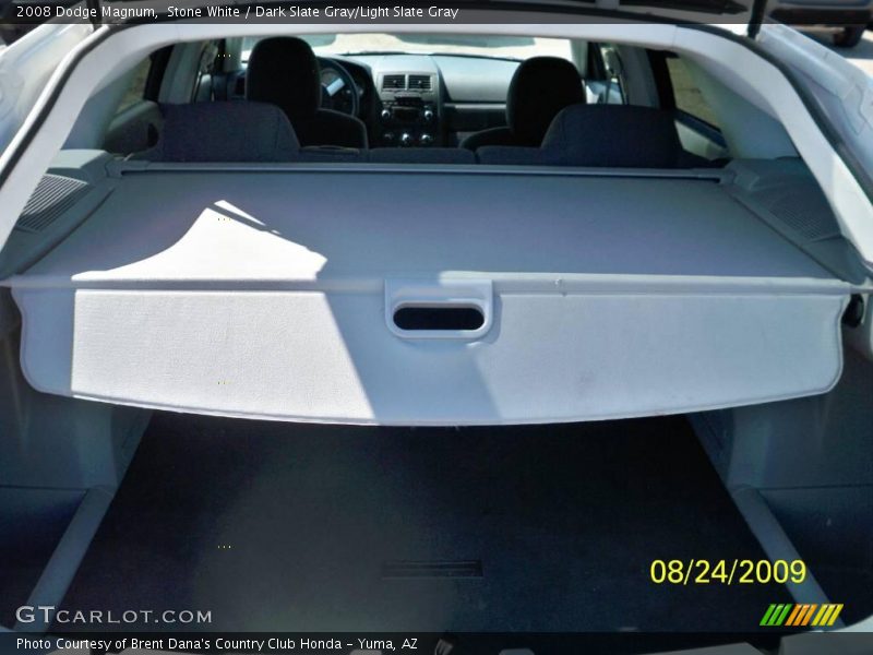 Stone White / Dark Slate Gray/Light Slate Gray 2008 Dodge Magnum