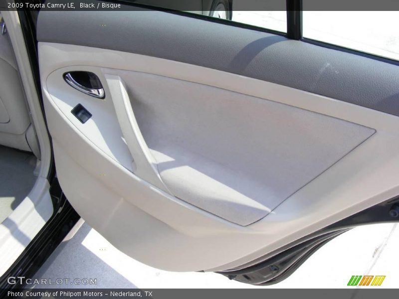 Black / Bisque 2009 Toyota Camry LE
