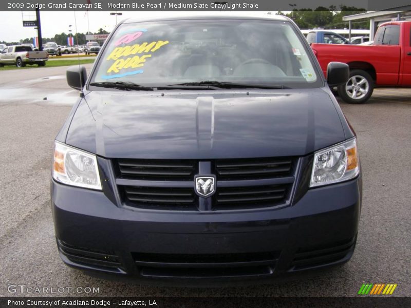 Modern Blue Pearl / Medium Slate Gray/Light Shale 2009 Dodge Grand Caravan SE