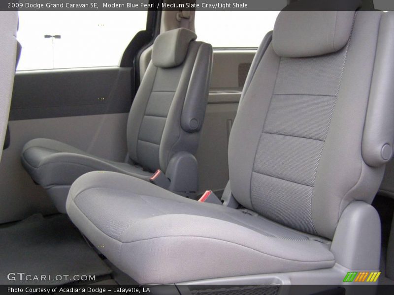 Modern Blue Pearl / Medium Slate Gray/Light Shale 2009 Dodge Grand Caravan SE
