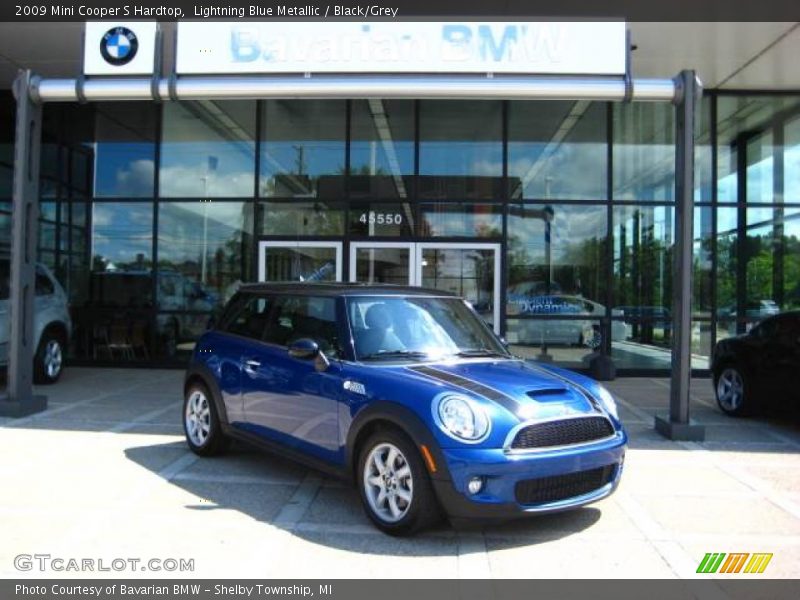 Lightning Blue Metallic / Black/Grey 2009 Mini Cooper S Hardtop