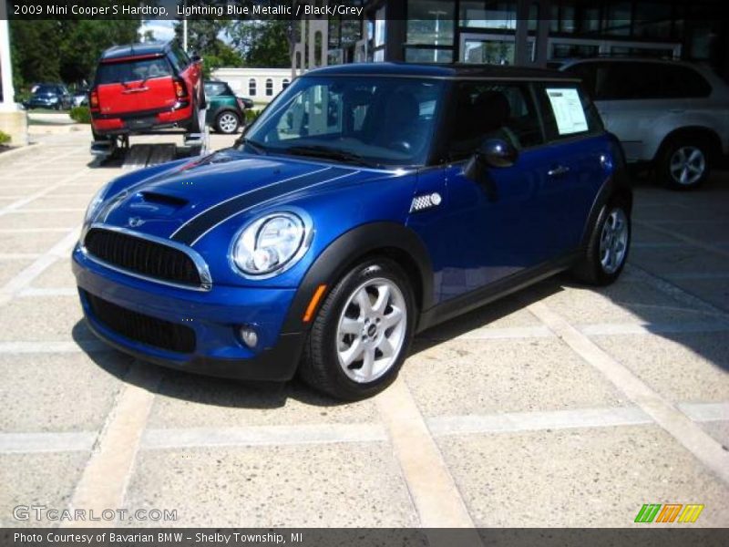 Lightning Blue Metallic / Black/Grey 2009 Mini Cooper S Hardtop