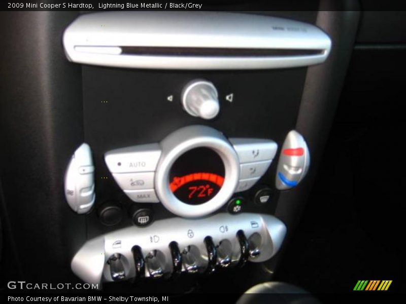 Lightning Blue Metallic / Black/Grey 2009 Mini Cooper S Hardtop