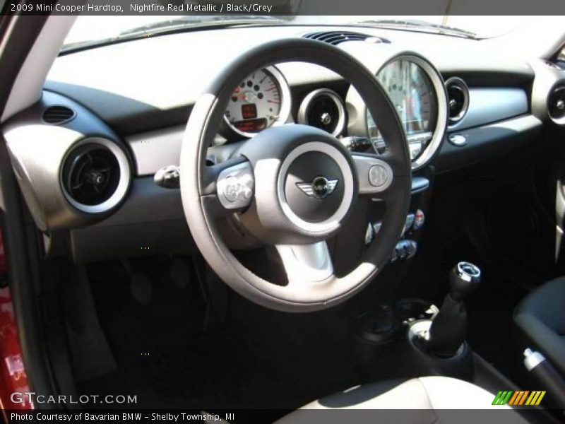 Nightfire Red Metallic / Black/Grey 2009 Mini Cooper Hardtop