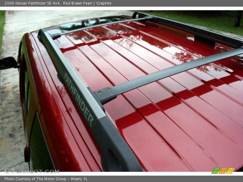 Red Brawn Pearl / Graphite 2006 Nissan Pathfinder SE 4x4