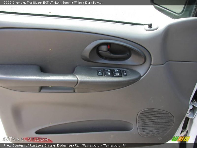 Summit White / Dark Pewter 2002 Chevrolet TrailBlazer EXT LT 4x4