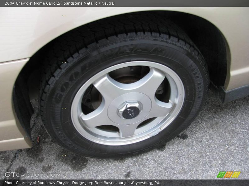 Sandstone Metallic / Neutral 2004 Chevrolet Monte Carlo LS