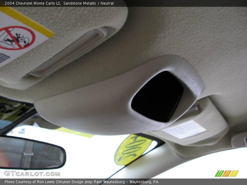 Sandstone Metallic / Neutral 2004 Chevrolet Monte Carlo LS