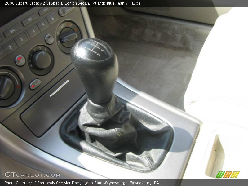 Atlantic Blue Pearl / Taupe 2006 Subaru Legacy 2.5i Special Edition Sedan