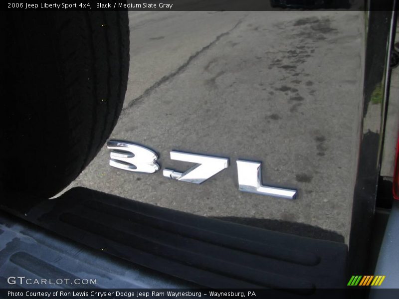Black / Medium Slate Gray 2006 Jeep Liberty Sport 4x4