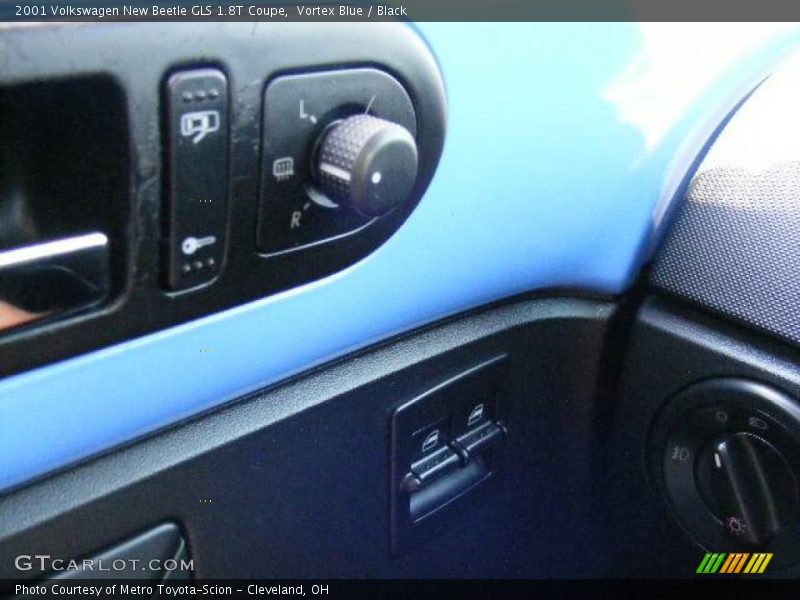 Vortex Blue / Black 2001 Volkswagen New Beetle GLS 1.8T Coupe