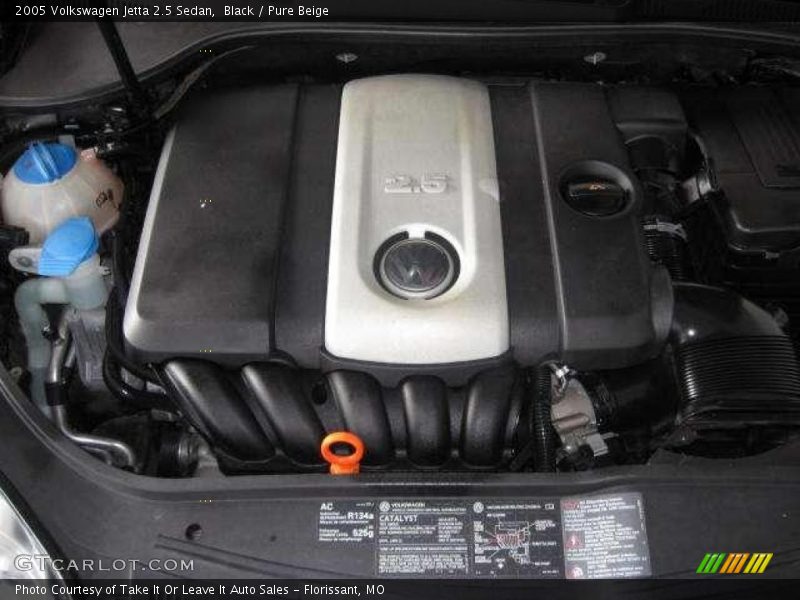 Black / Pure Beige 2005 Volkswagen Jetta 2.5 Sedan
