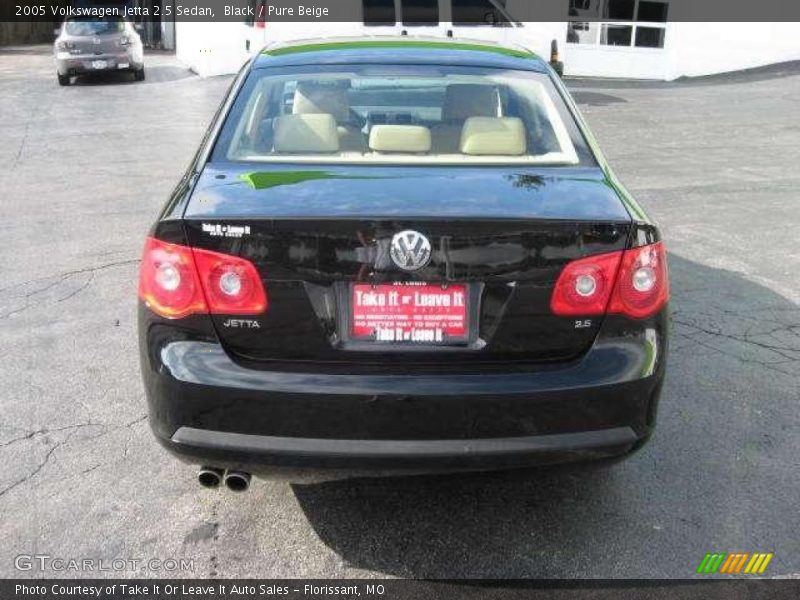 Black / Pure Beige 2005 Volkswagen Jetta 2.5 Sedan