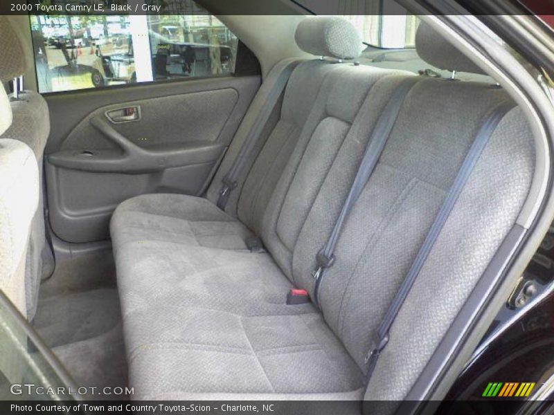 Black / Gray 2000 Toyota Camry LE