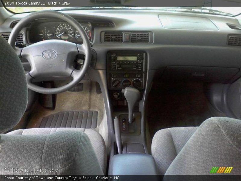 Black / Gray 2000 Toyota Camry LE