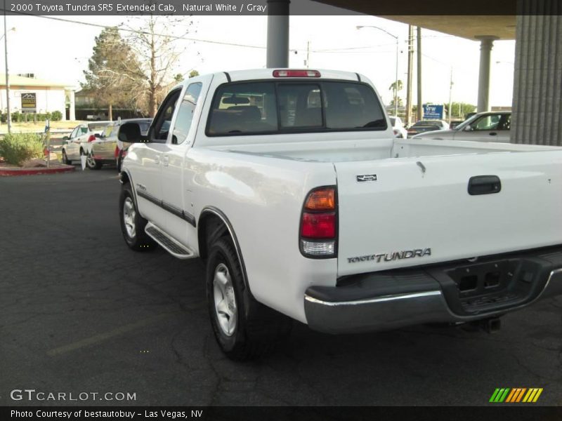 Natural White / Gray 2000 Toyota Tundra SR5 Extended Cab