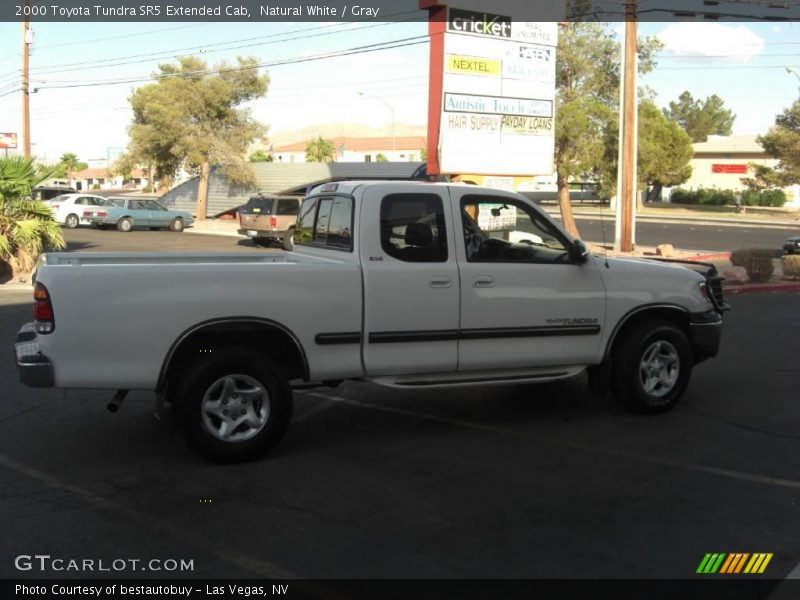 Natural White / Gray 2000 Toyota Tundra SR5 Extended Cab