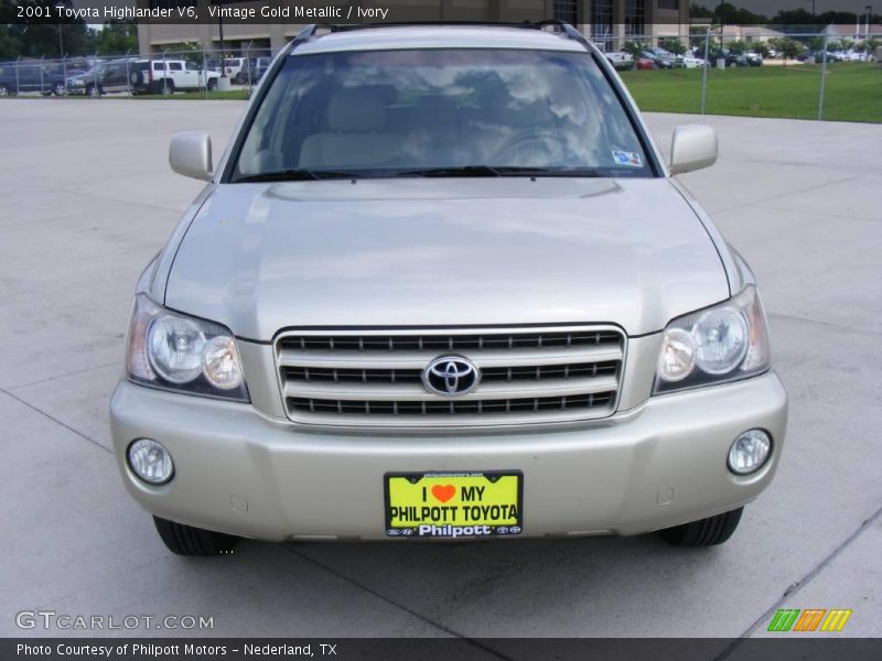 Vintage Gold Metallic / Ivory 2001 Toyota Highlander V6