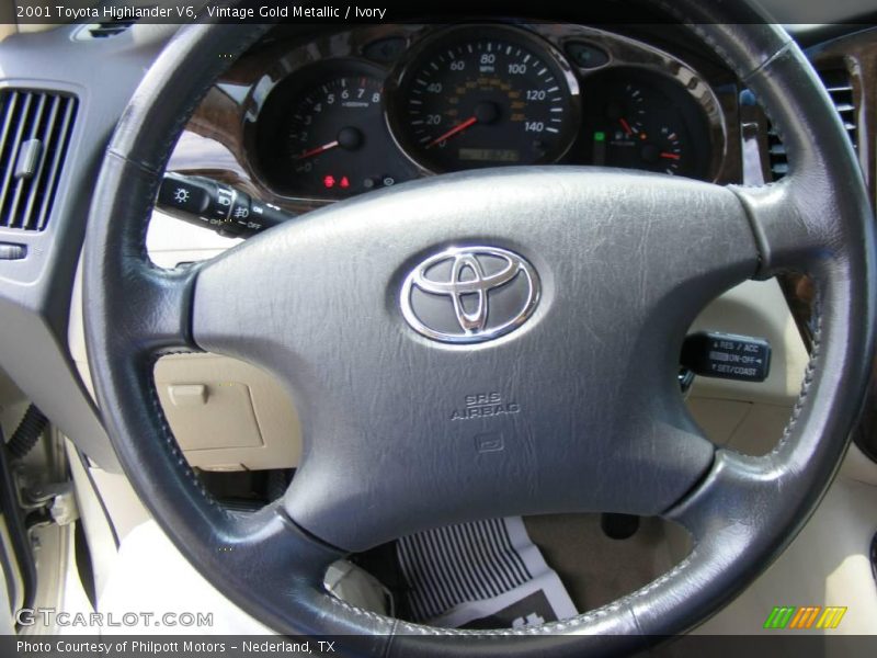 Vintage Gold Metallic / Ivory 2001 Toyota Highlander V6