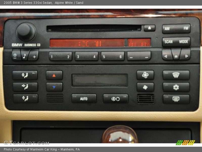 Alpine White / Sand 2005 BMW 3 Series 330xi Sedan
