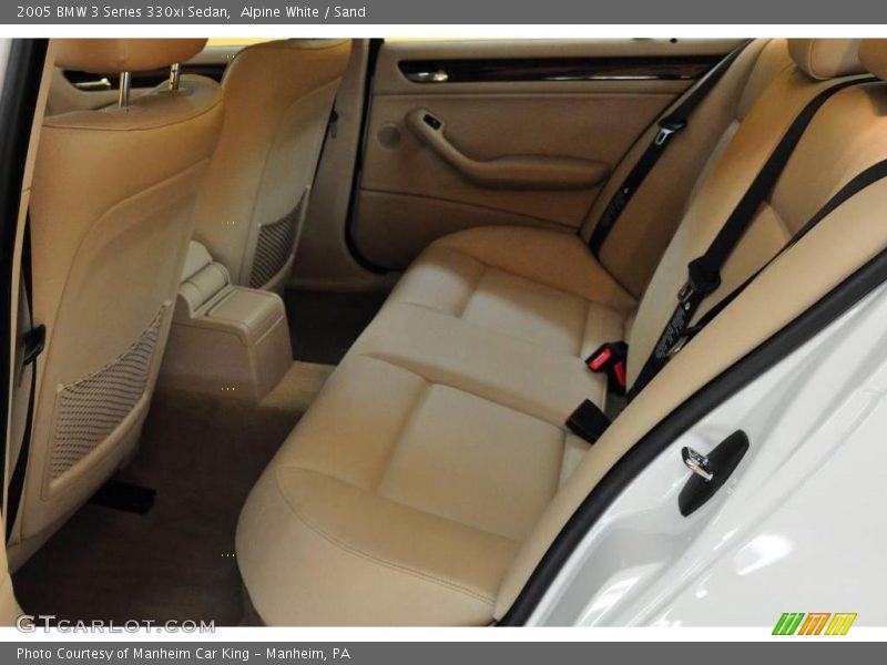 Alpine White / Sand 2005 BMW 3 Series 330xi Sedan