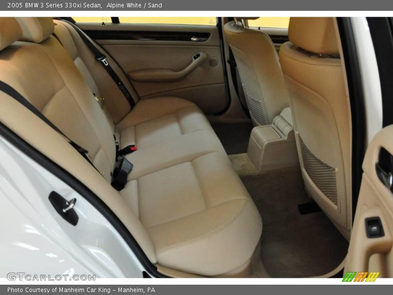 Alpine White / Sand 2005 BMW 3 Series 330xi Sedan